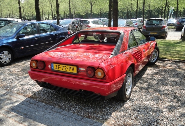 Ferrari Mondial 3.2