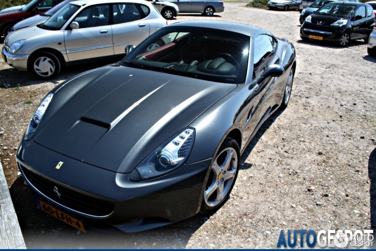 Ferrari California