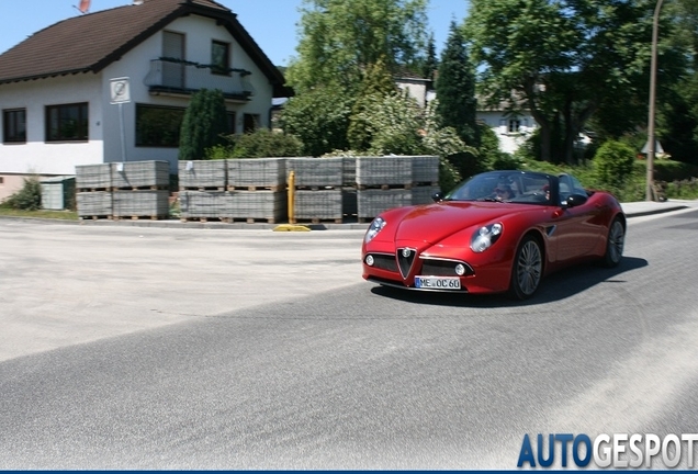 Alfa Romeo 8C Spider