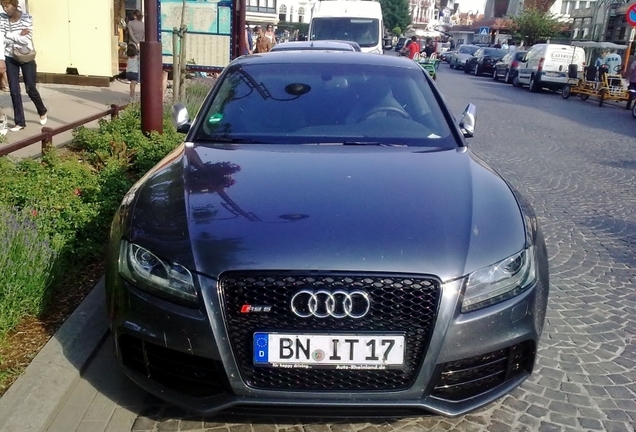 Audi RS5 8T