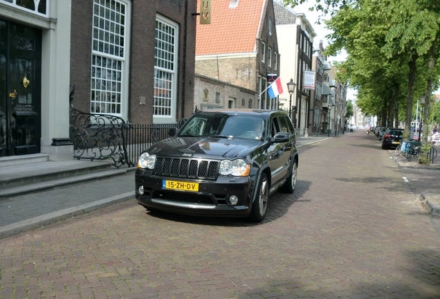 Jeep Grand Cherokee SRT-8 2005