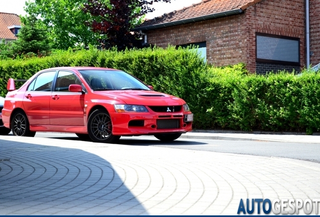 Mitsubishi Lancer Evolution IX