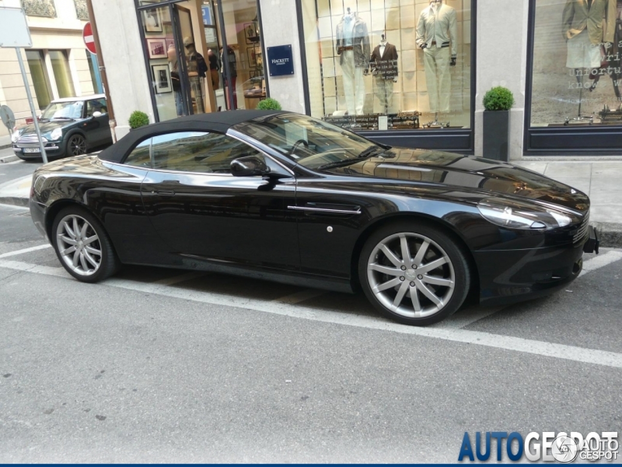 Aston Martin DB9 Volante