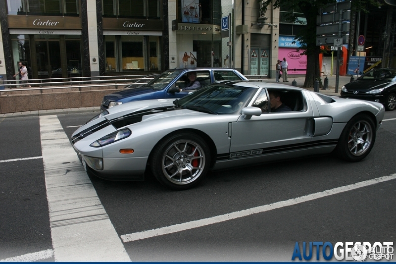 Ford GT