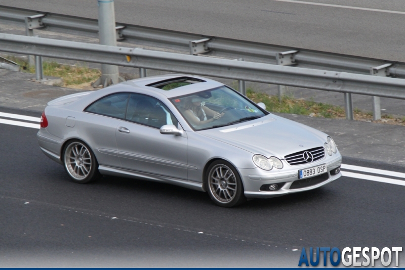 Mercedes-Benz CLK 55 AMG