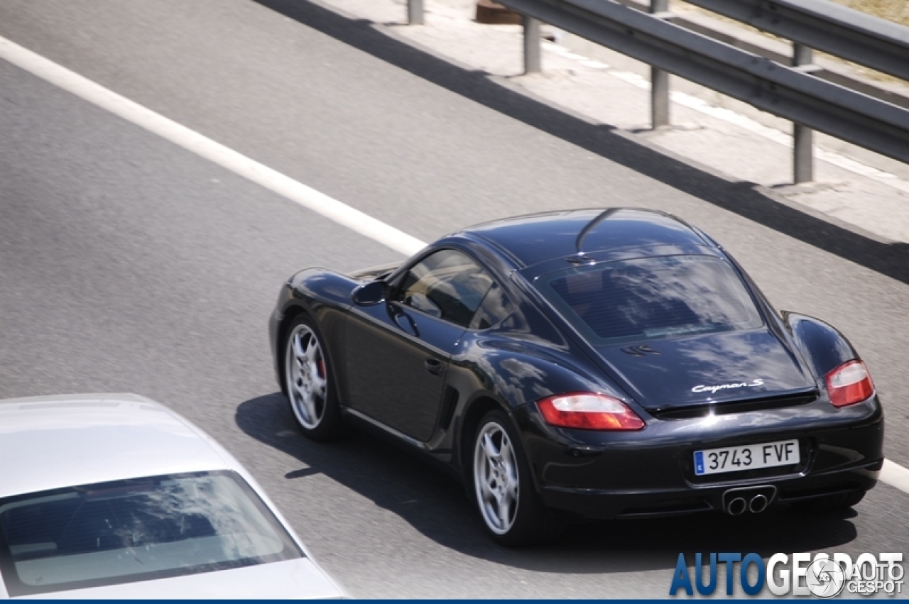 Porsche 987 Cayman S