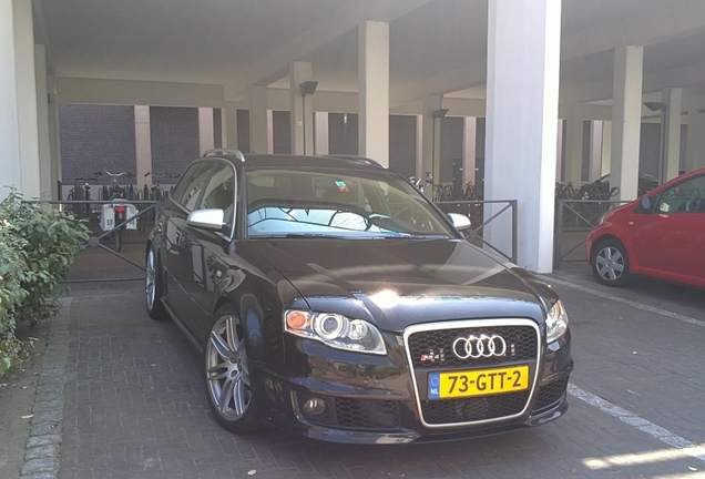 Audi RS4 Avant B7