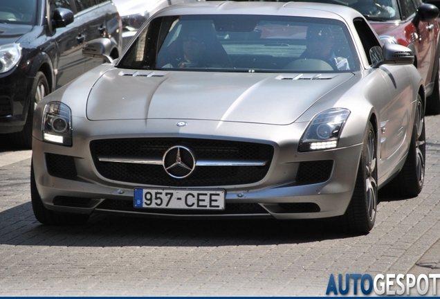 Mercedes-Benz SLS AMG