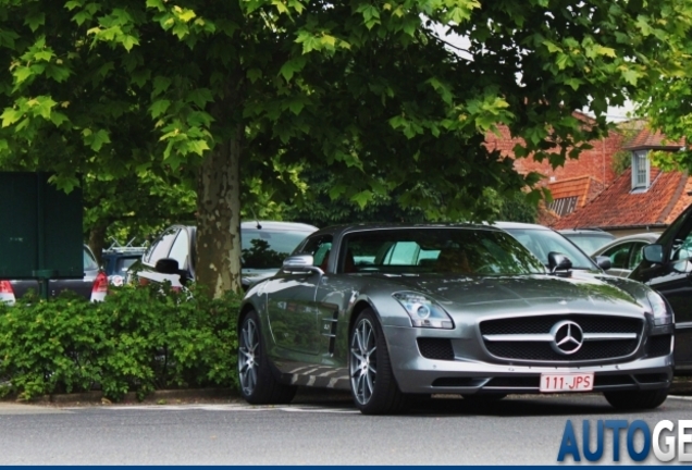 Mercedes-Benz SLS AMG