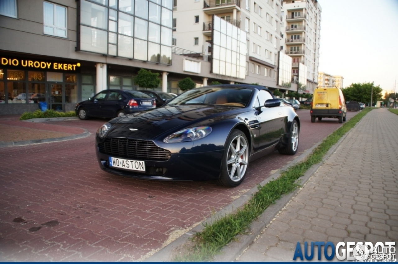 Aston Martin V8 Vantage Roadster