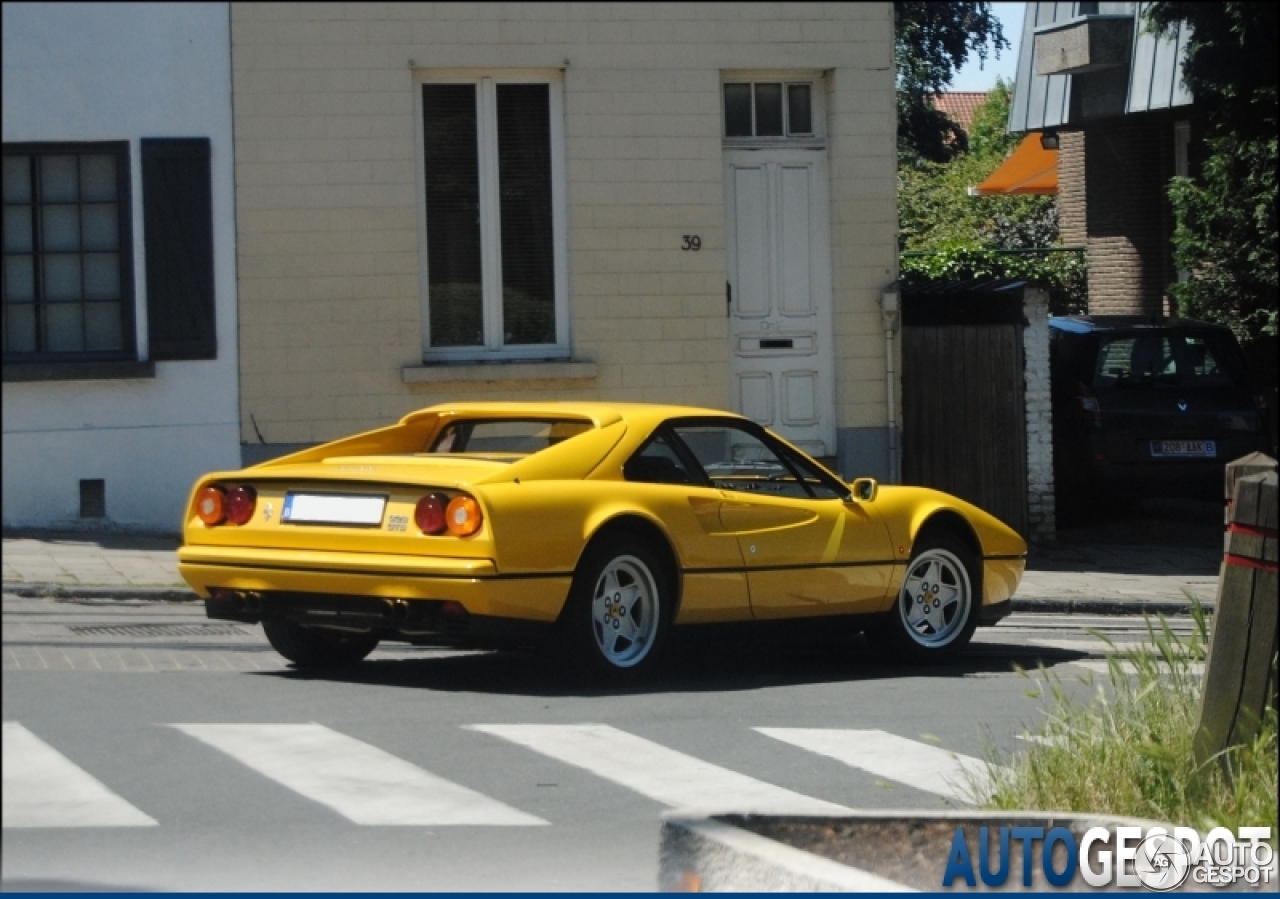 Ferrari 328 GTB