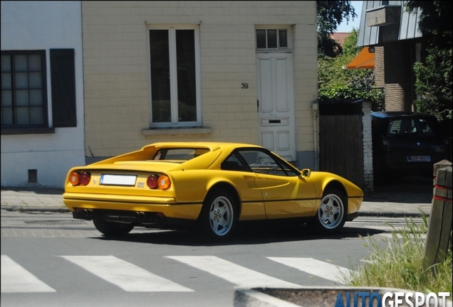 Ferrari 328 GTB