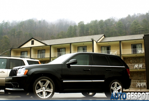 Jeep Grand Cherokee SRT-8 2005