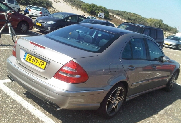 Mercedes-Benz E 55 AMG