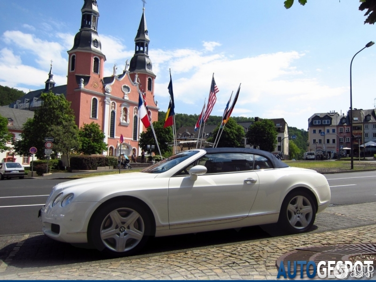 Bentley Continental GTC