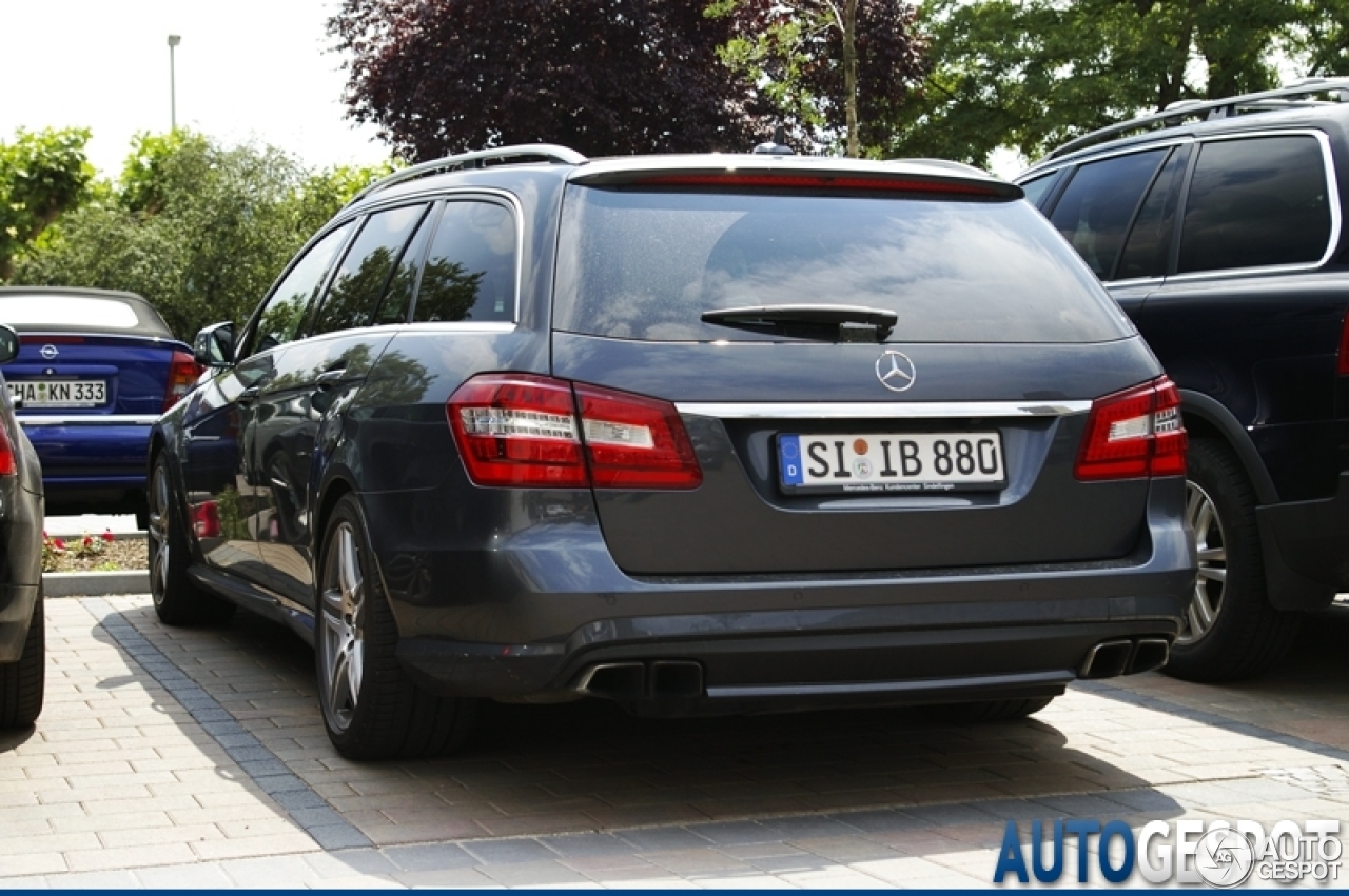 Mercedes-Benz E 63 AMG S212