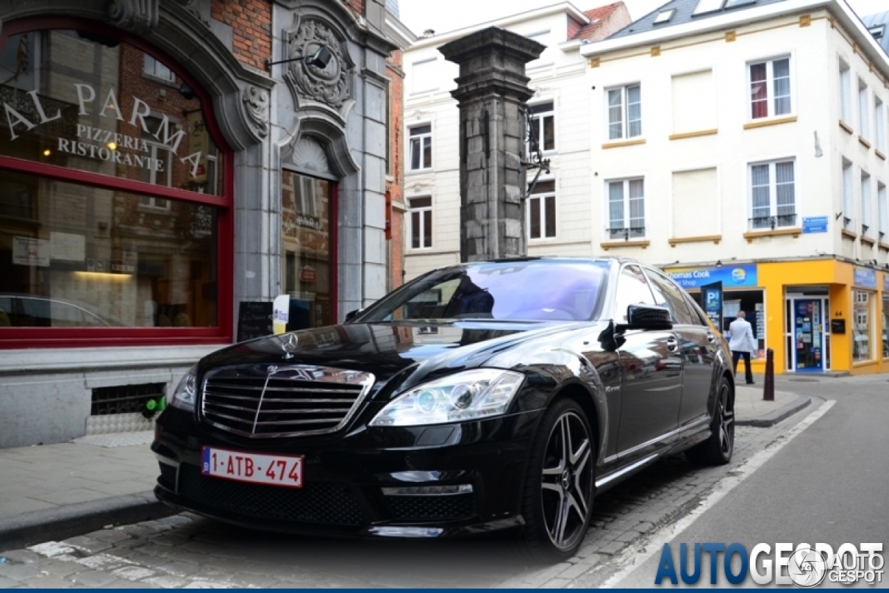 Mercedes-Benz S 63 AMG W221 2011