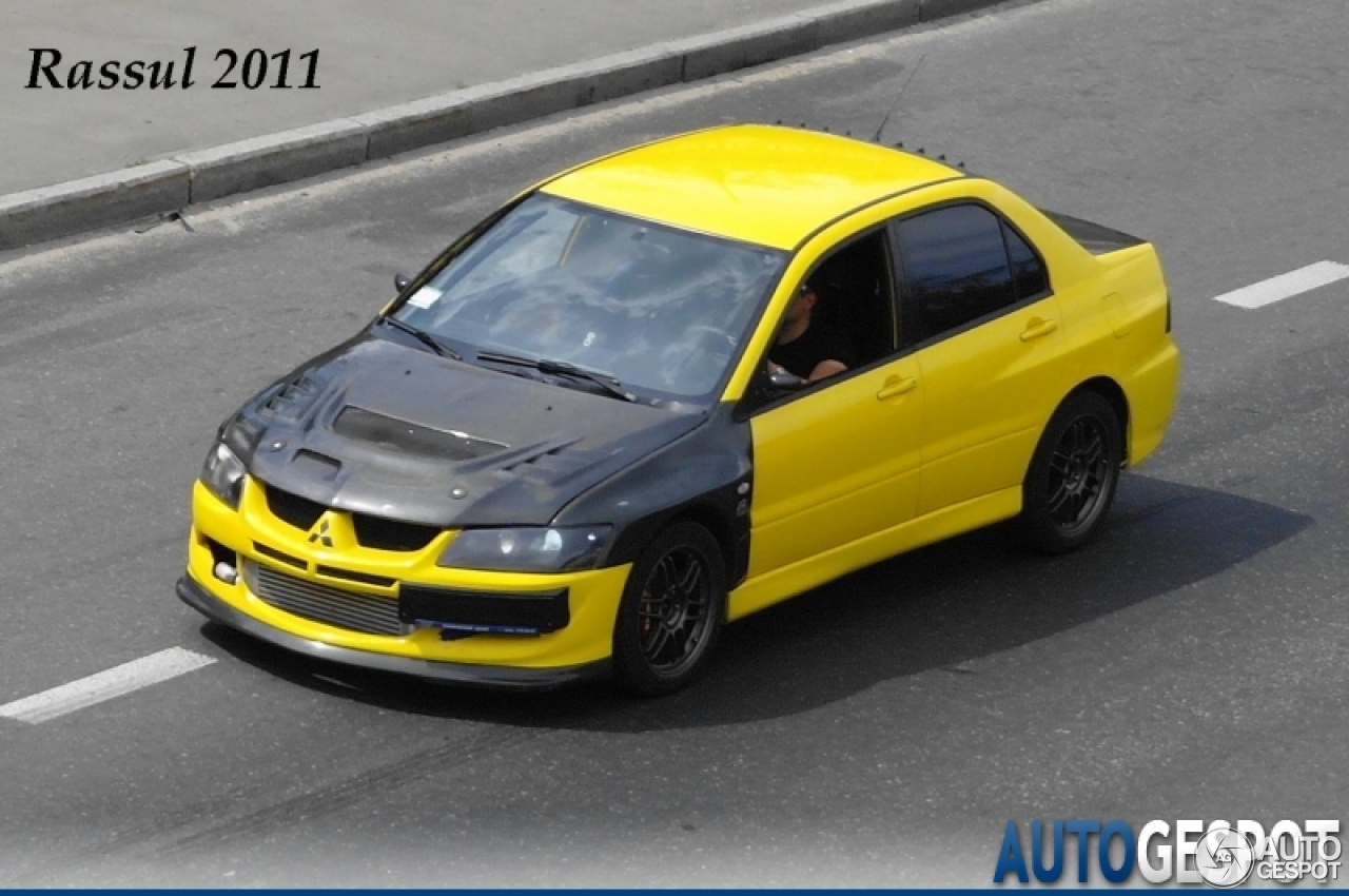 Mitsubishi Lancer Evolution VIII FQ