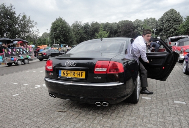 Audi S8 D3