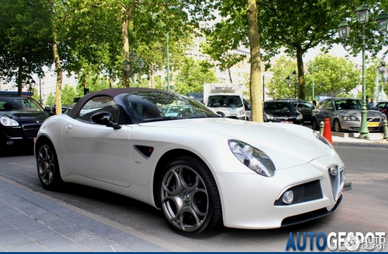 Alfa Romeo 8C Spider