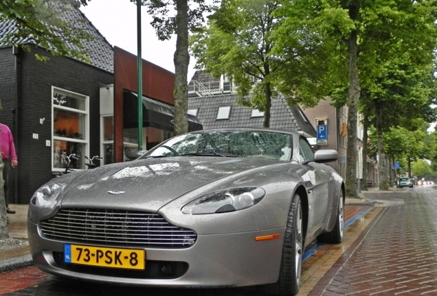 Aston Martin V8 Vantage Roadster