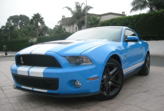 Ford Mustang Shelby GT500 2010