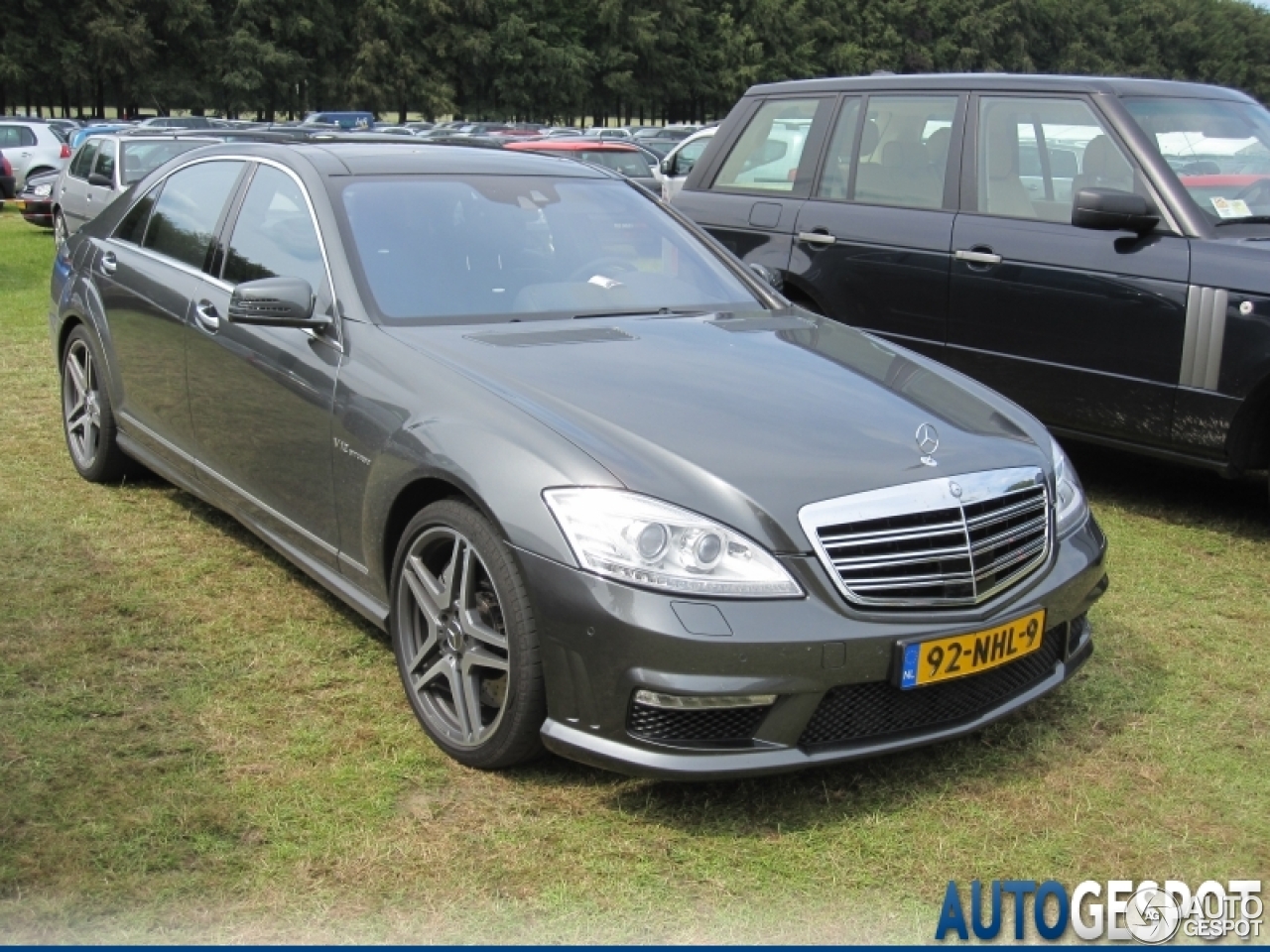 Mercedes-Benz S 65 AMG V221 2010