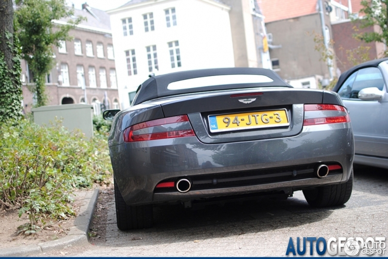 Aston Martin DB9 Volante