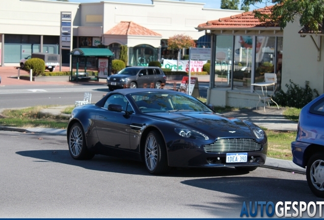 Aston Martin V8 Vantage Roadster