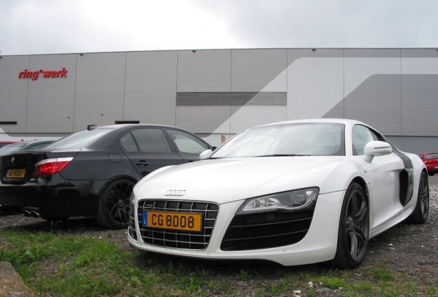 Audi R8 V10