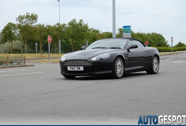 Aston Martin DB9 Volante