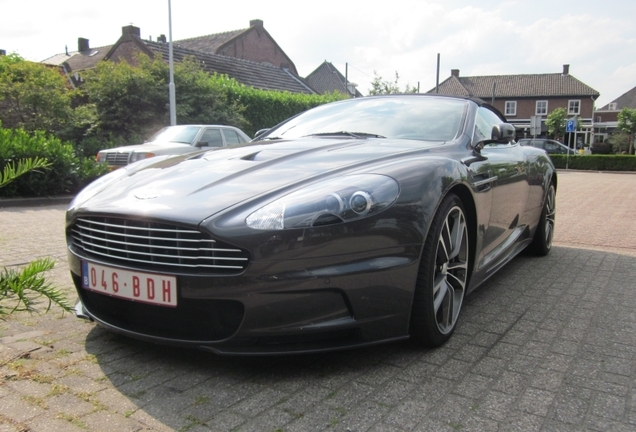 Aston Martin DBS Volante