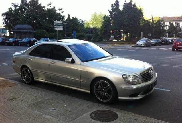 Mercedes-Benz S 65 AMG W220