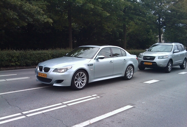 BMW M5 E60 2005