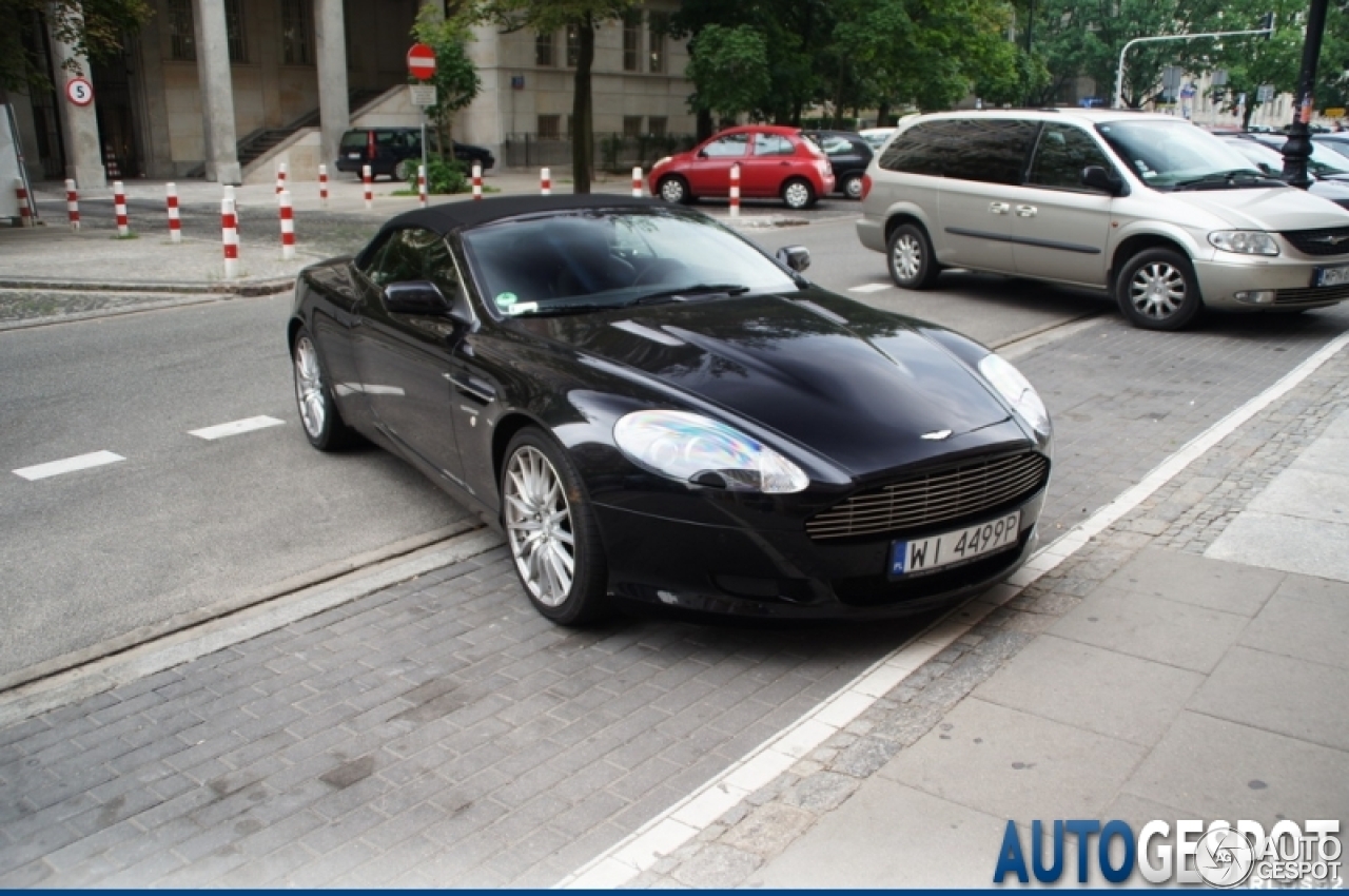 Aston Martin DB9 Volante