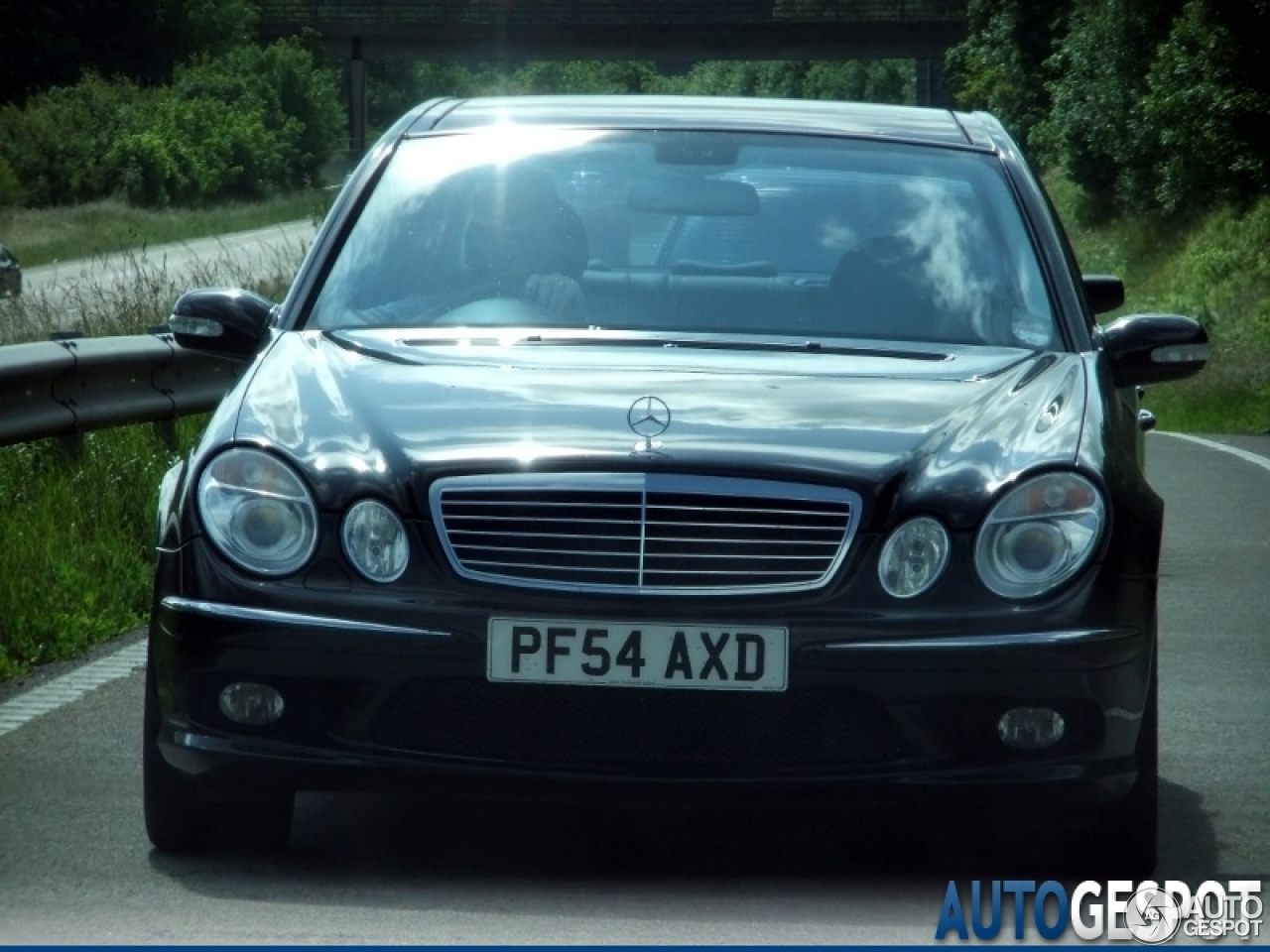 Mercedes-Benz E 55 AMG