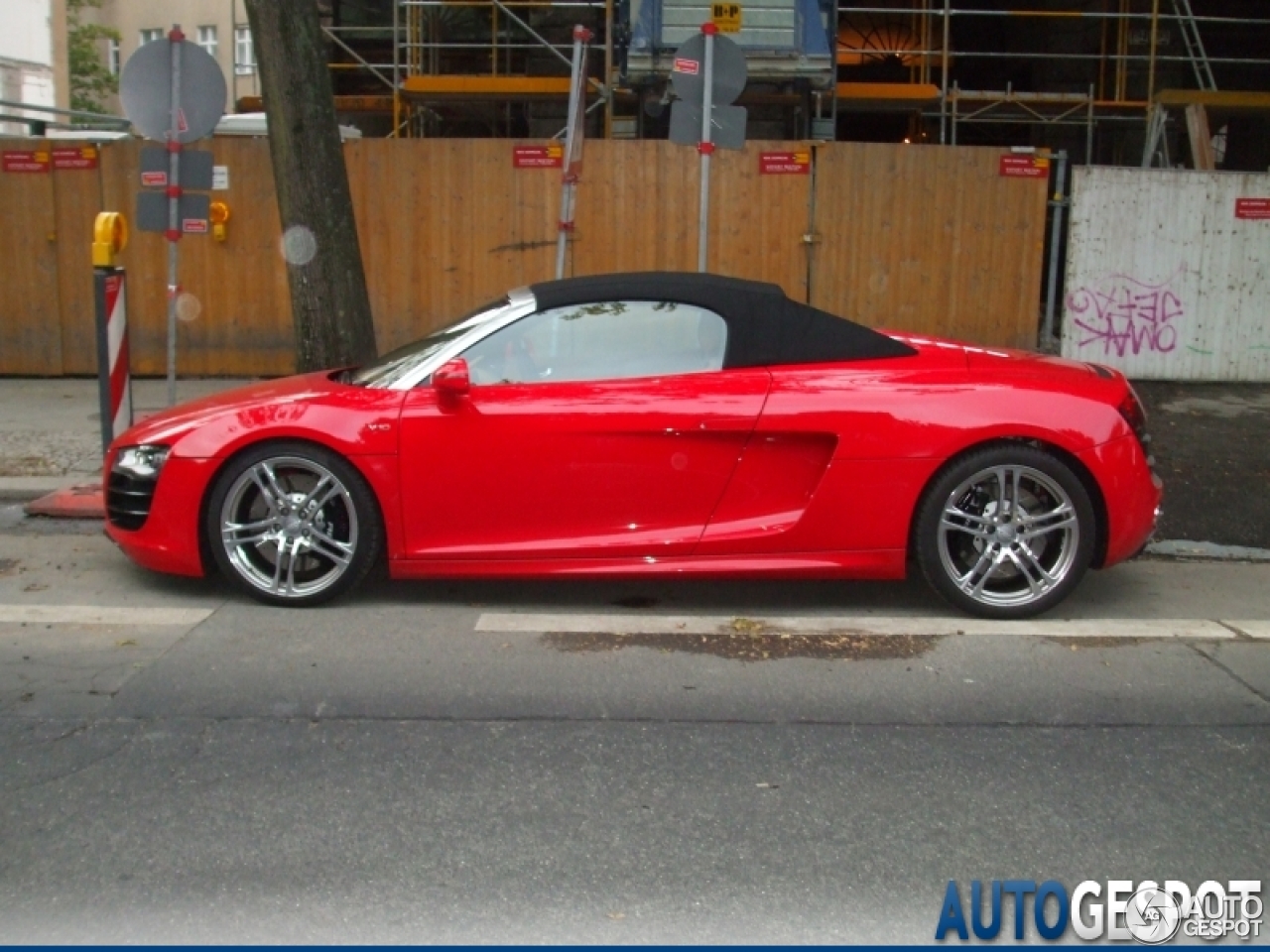 Audi R8 V10 Spyder