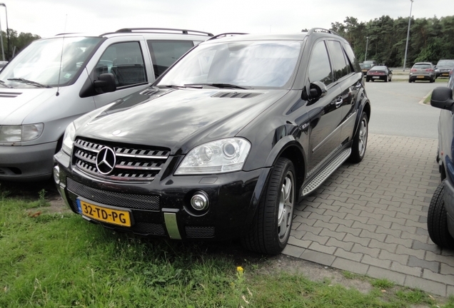 Mercedes-Benz ML 63 AMG W164