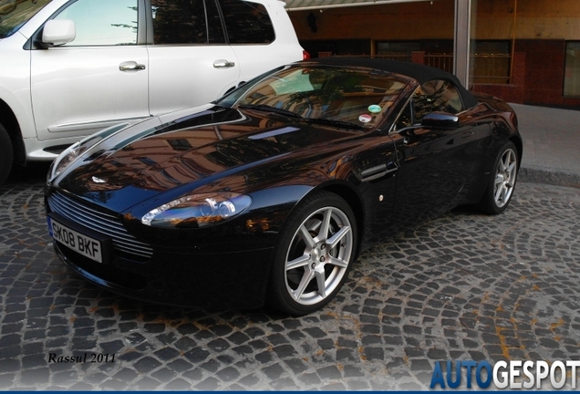 Aston Martin V8 Vantage Roadster