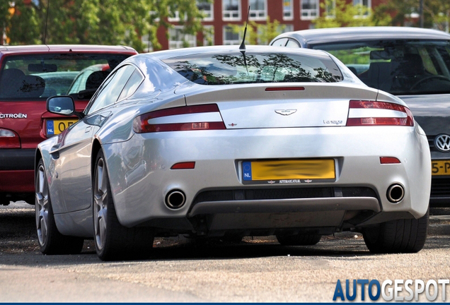 Aston Martin V8 Vantage