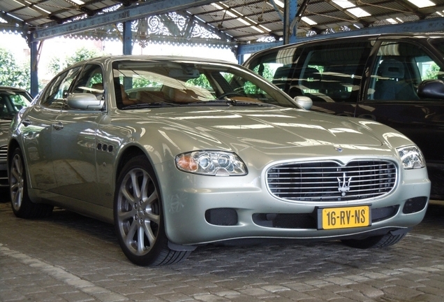 Maserati Quattroporte