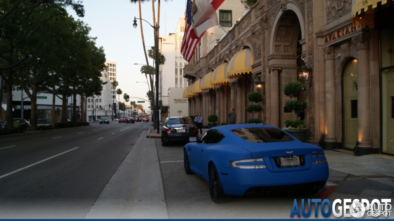 Aston Martin DB9