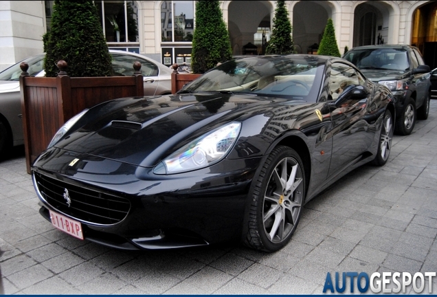 Ferrari California