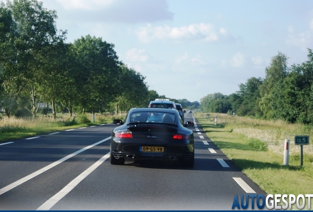 Porsche 996 Turbo