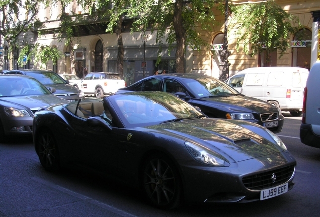 Ferrari California