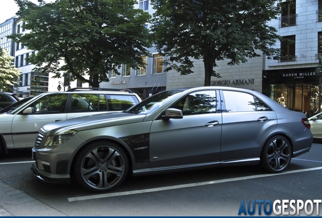 Mercedes-Benz Brabus E B63S Biturbo