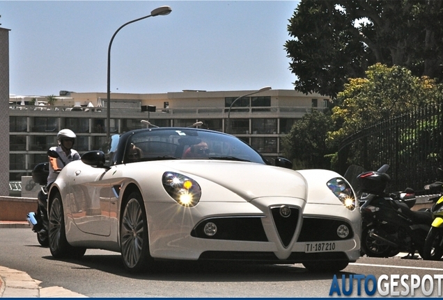 Alfa Romeo 8C Spider