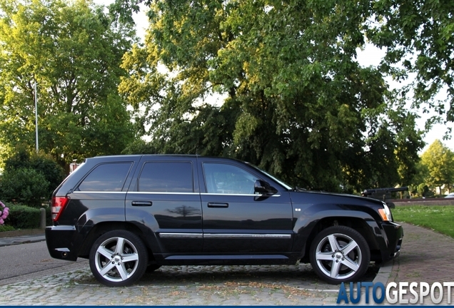 Jeep Grand Cherokee SRT-8 2005