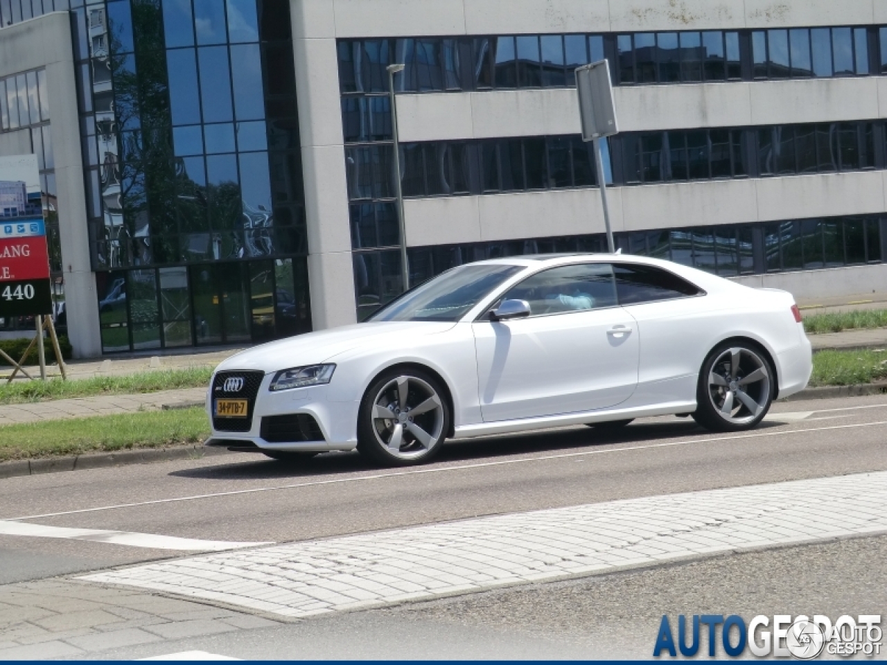 Audi RS5 8T