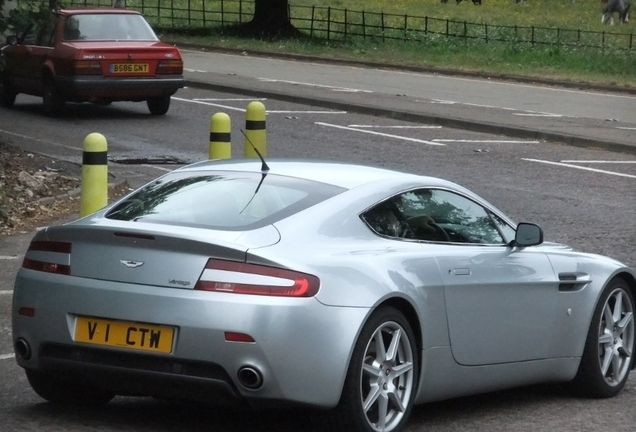 Aston Martin V8 Vantage